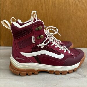 VANS • Ultrarange MTE Goretex Boots